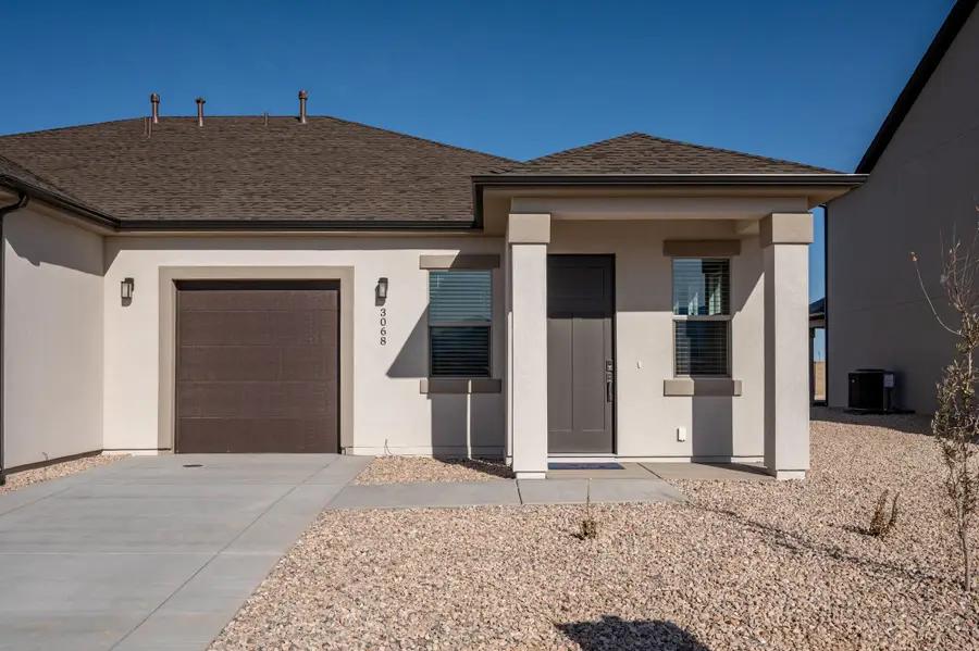 3074 W Runway Dr, Cedar City, UT 84721 - #2