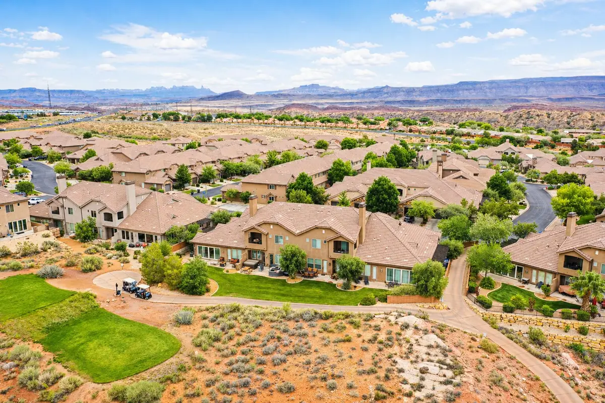 2009 N Coral Ridge Dr, Washington, UT 84780 - #1