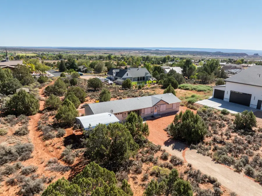 1459 S Stewart Dr, Kanab, UT 84741 - #3
