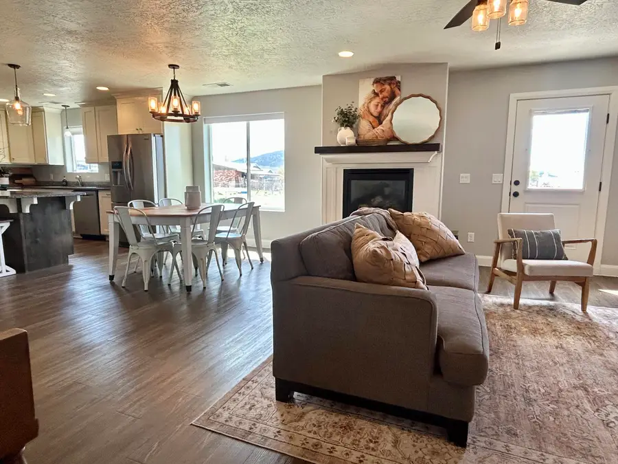 310 S 625, Enterprise, UT 84725 - #2