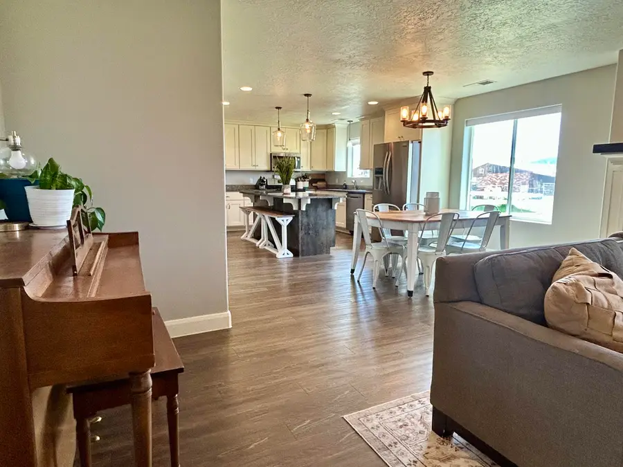 310 S 625, Enterprise, UT 84725 - #3