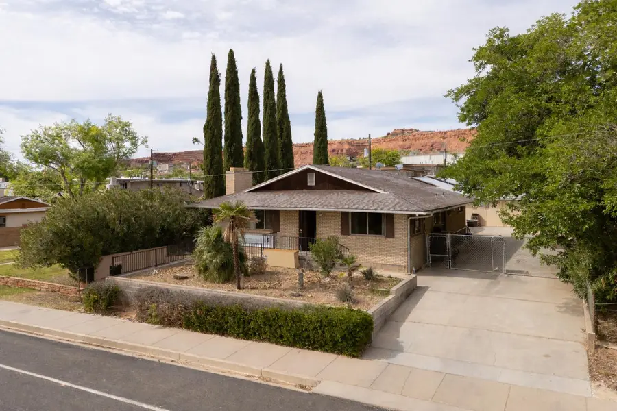 581 E 100, Saint George, UT 84770 - #3