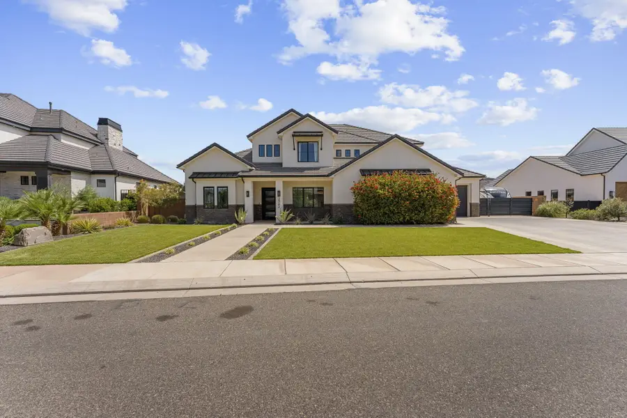 2542 E Arbor Dr, Saint George, UT 84790 - #3