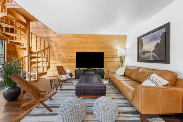 3525 N Arapaho Dr, Duck Creek, UT 84762