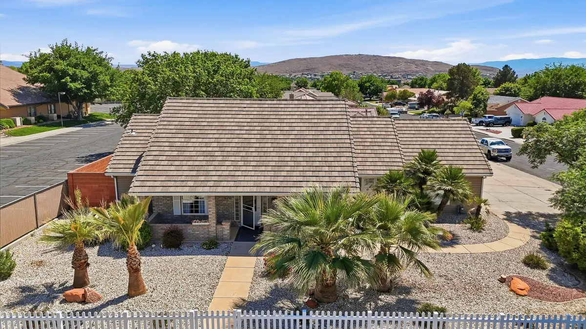 670 E 900, Saint George, UT 84790 - #1