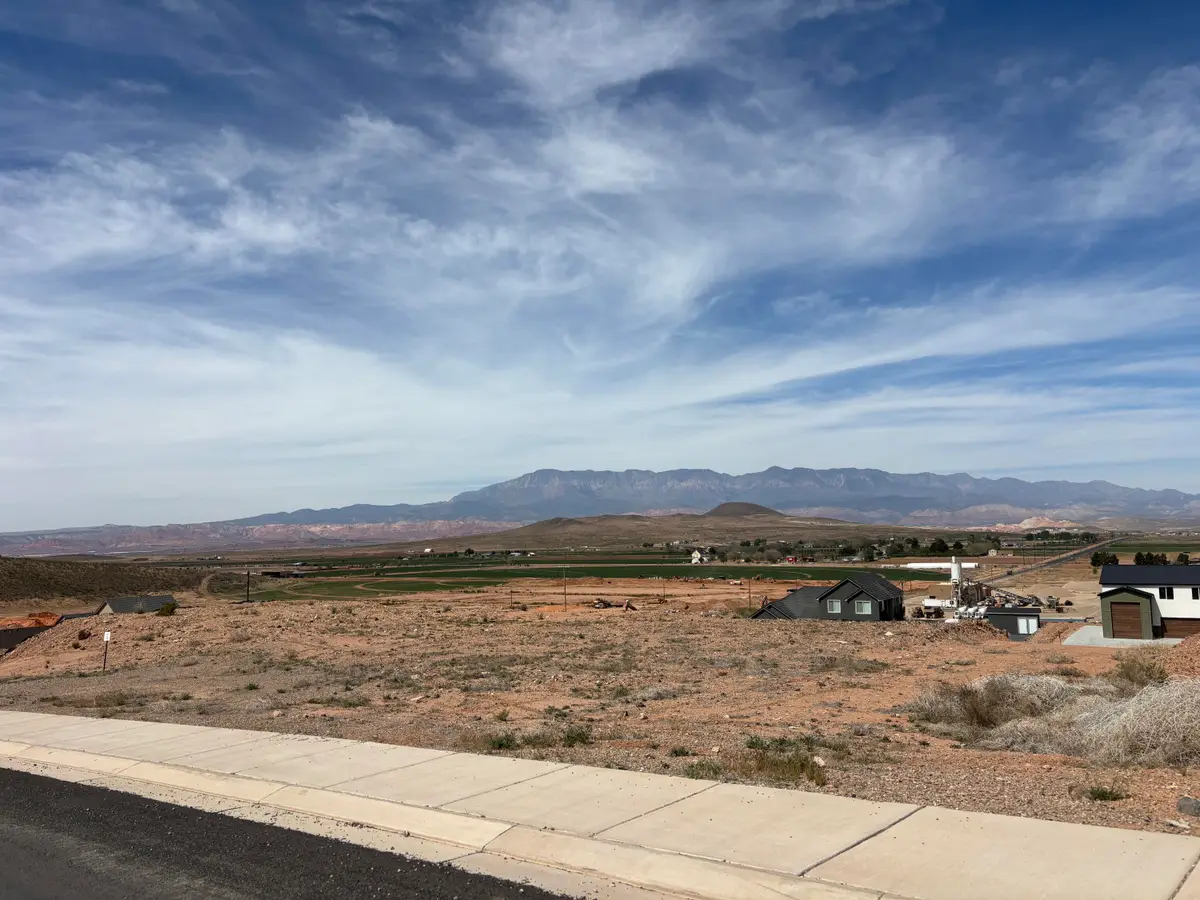 934 W 3270, Hurricane, UT 84737 - #1