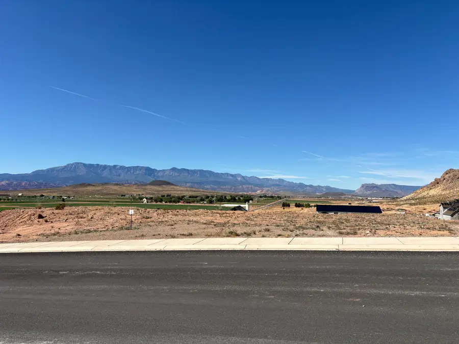 934 W 3270, Hurricane, UT 84737 - #3