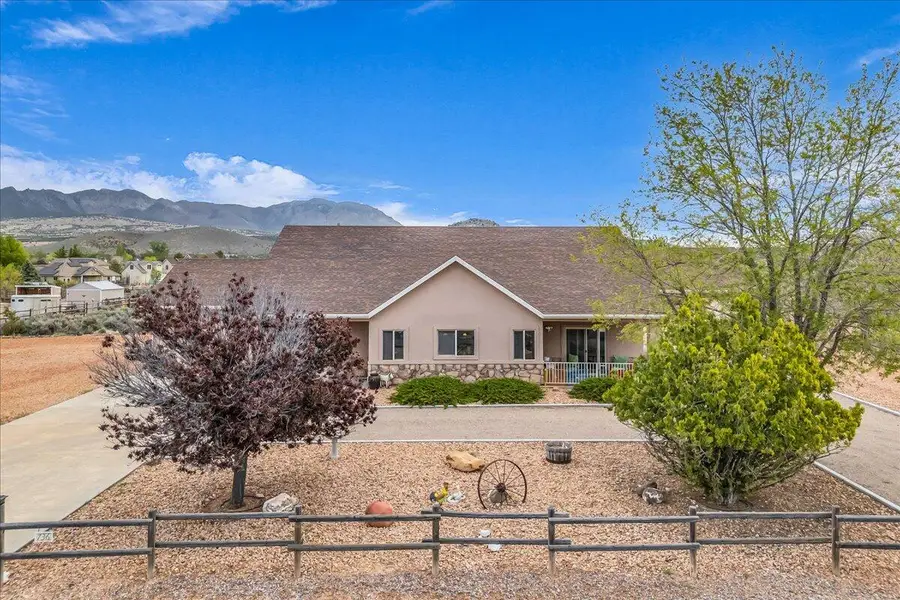 736 Dammeron Valley Dr, Dammeron Valley, UT 84783 - #2