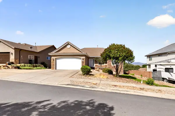 3560 S Price Hills Dr, St George, UT 84790