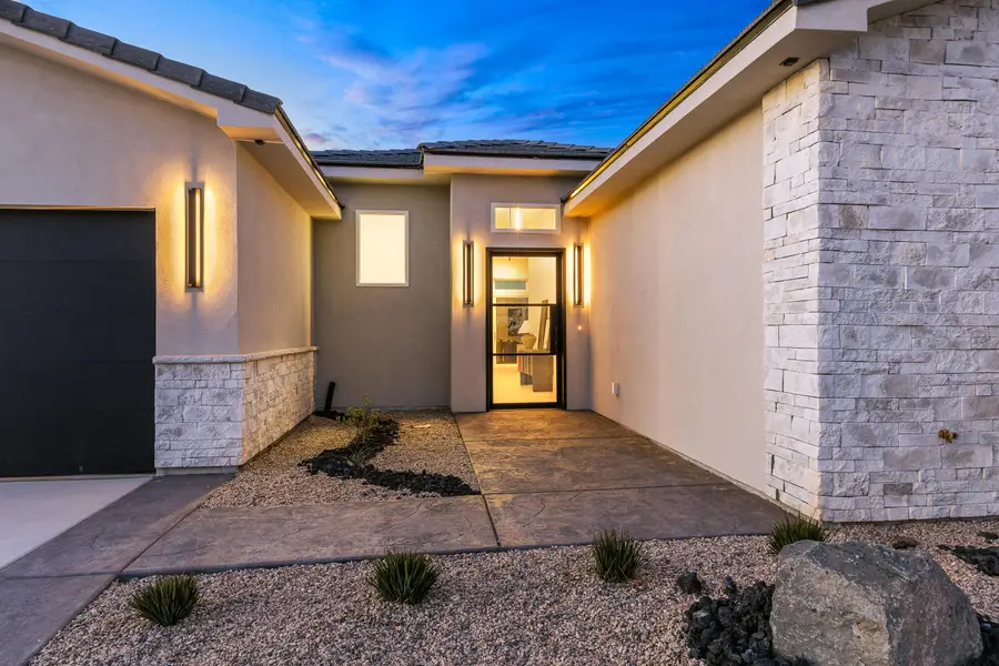 237 E 1100, Hurricane, UT 84737 - #2