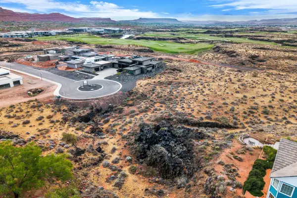 1158 E Redspire Pass, Ivins, UT 84738