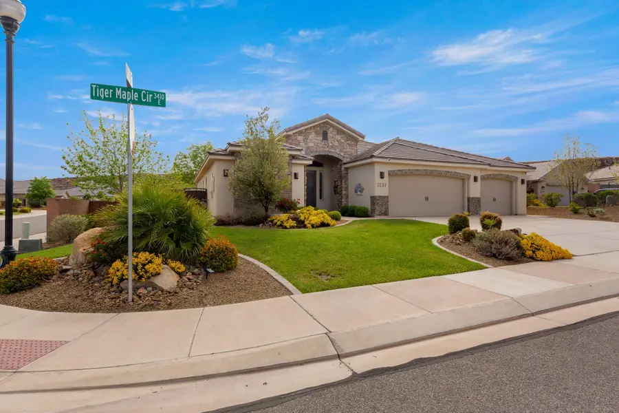 3237 S Tiger Maple Cir, Saint George, UT 84790 - #2