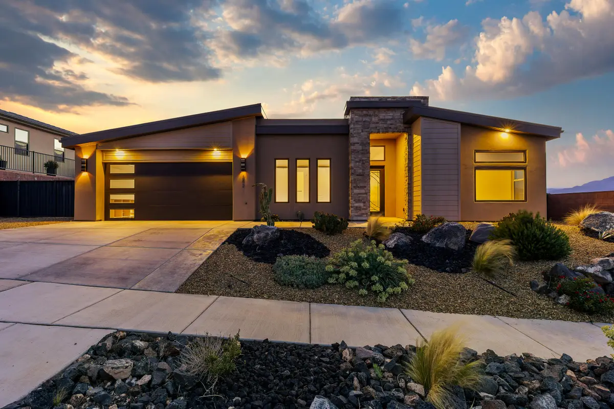 662 S 1800, Hurricane, UT 84737 - #1