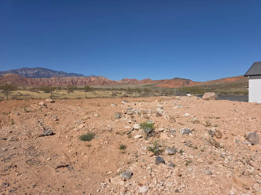 696 Scenario St, Washington, UT 84780 - #3