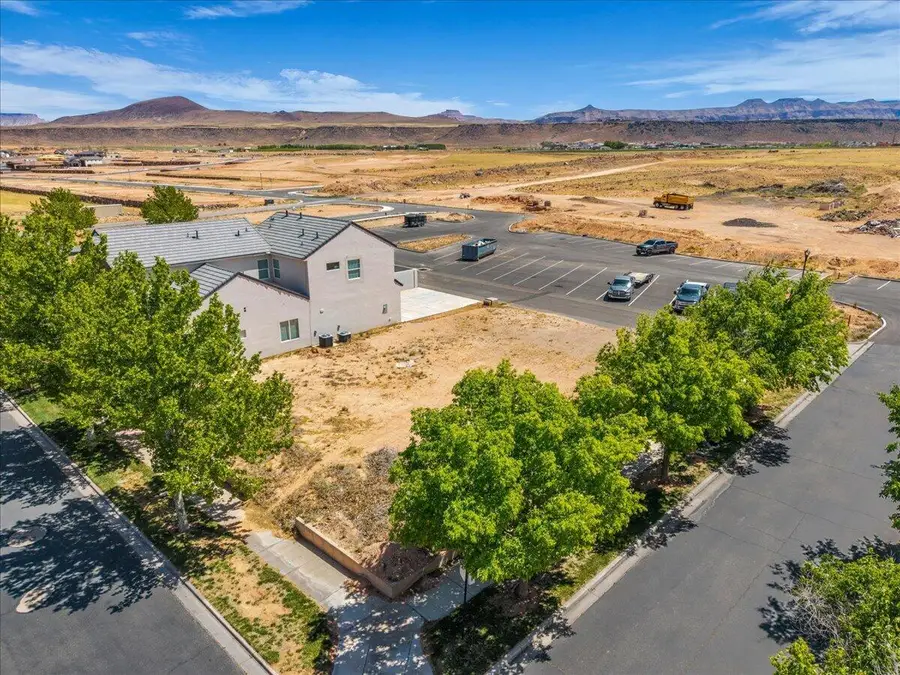 Regent Park Rd, Hurricane, UT 84737 - #2