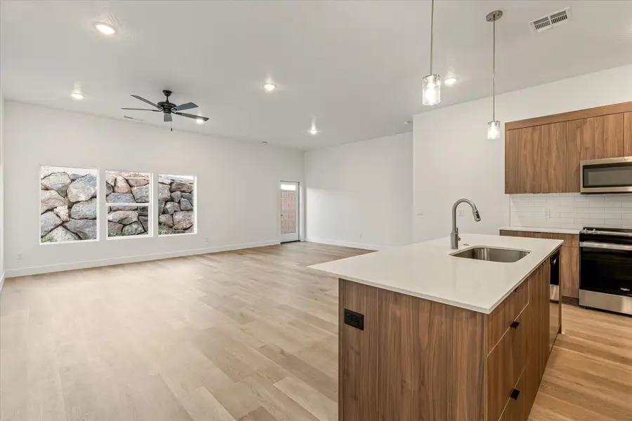 366 W Fitness Way #48, Ivins, UT 84738 - #3