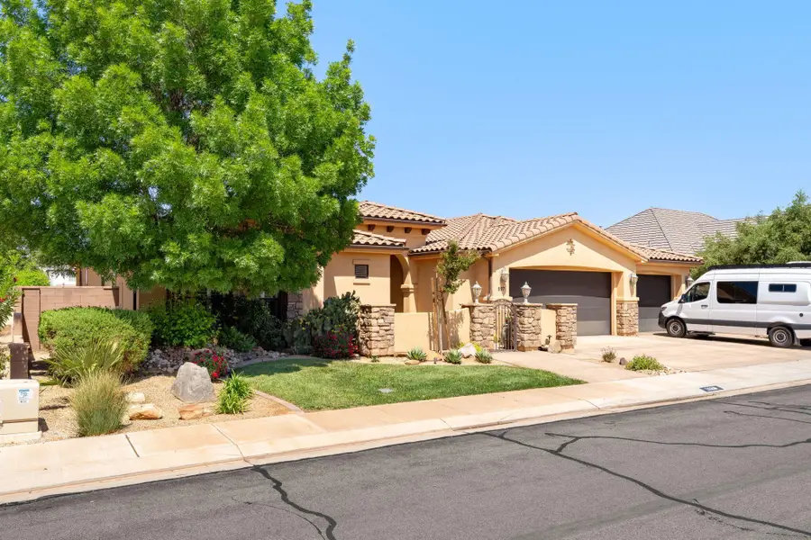 997 E 4430, Washington, UT 84780 - #2