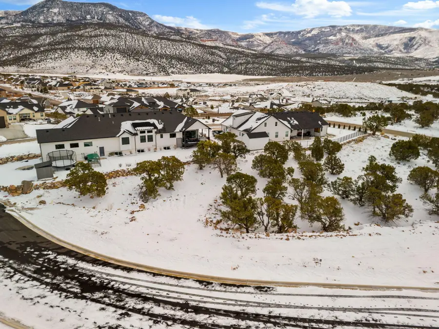 W Estate Dr, Cedar City, UT 84720 - #3