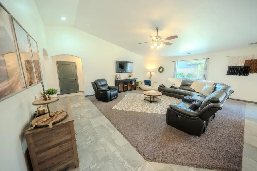 3425 W 2650, Hurricane, UT 84737 - #2