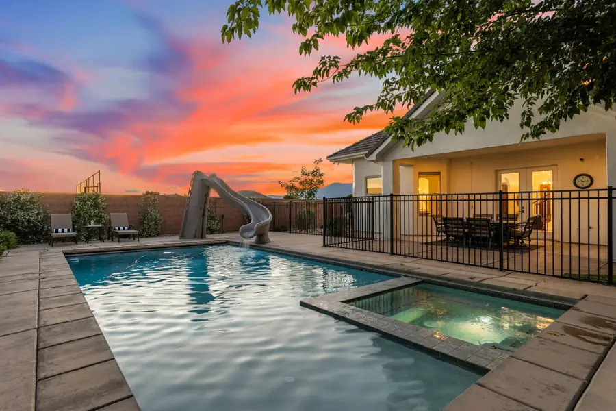 595 W 2050, Hurricane, UT 84737 - #2