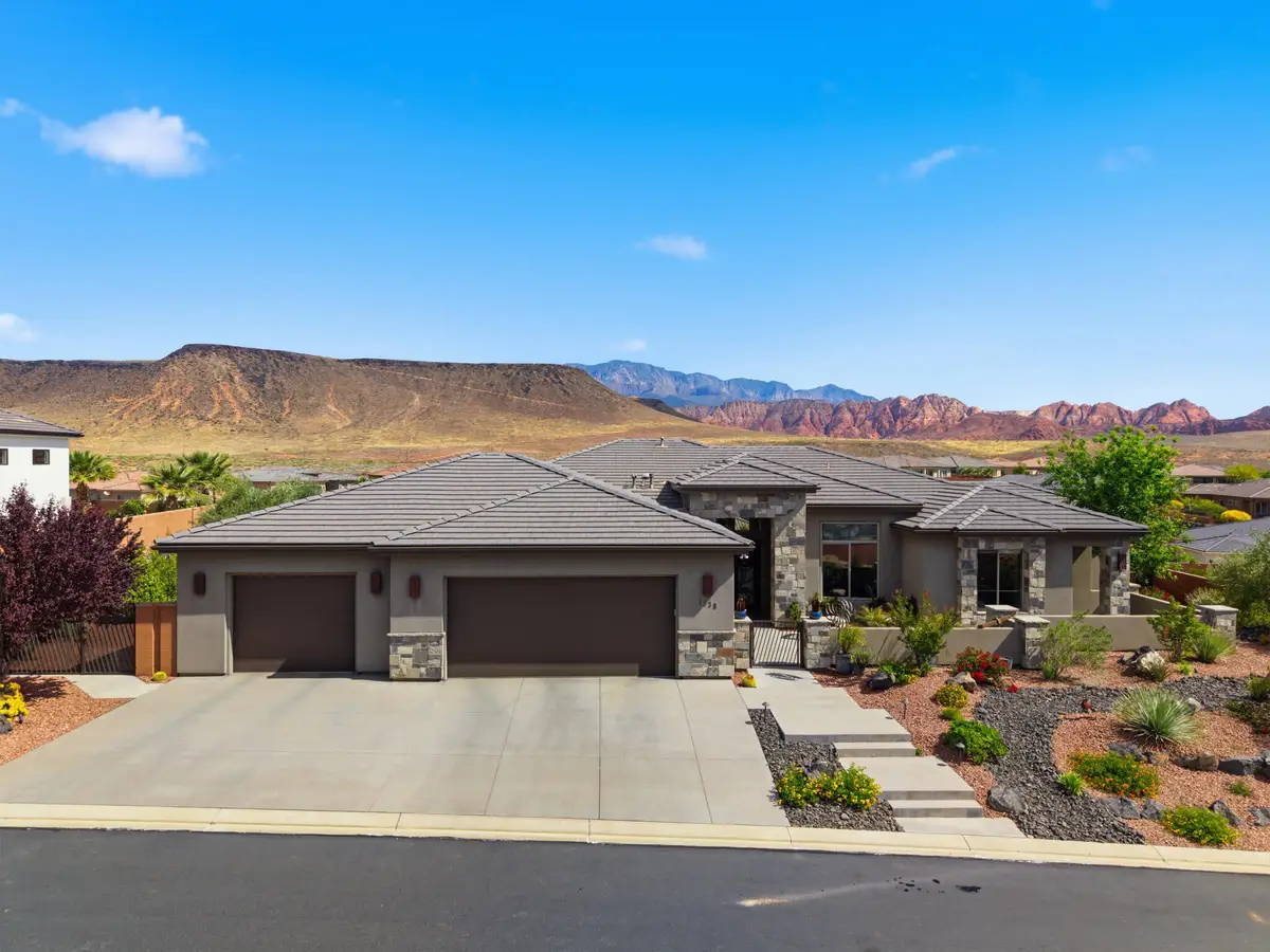 1938 N Outlook Dr, Washington, UT 84780 - #1