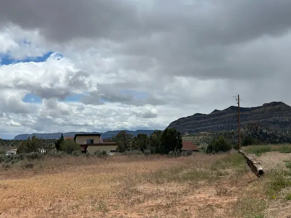 705 W 500, Escalante, UT 84726