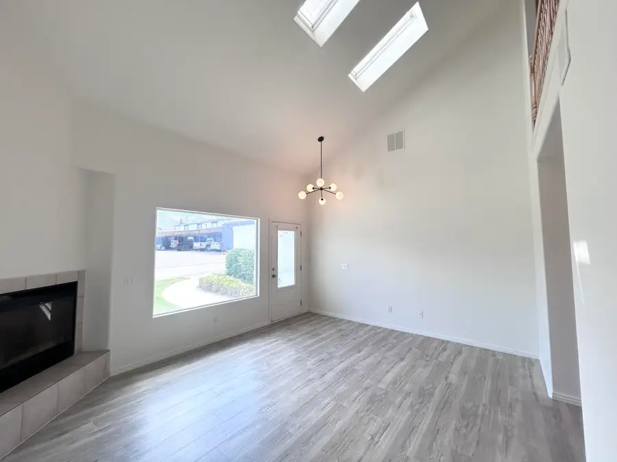 998 3 Fountains Dr, Cedar City, UT 84720 - #3