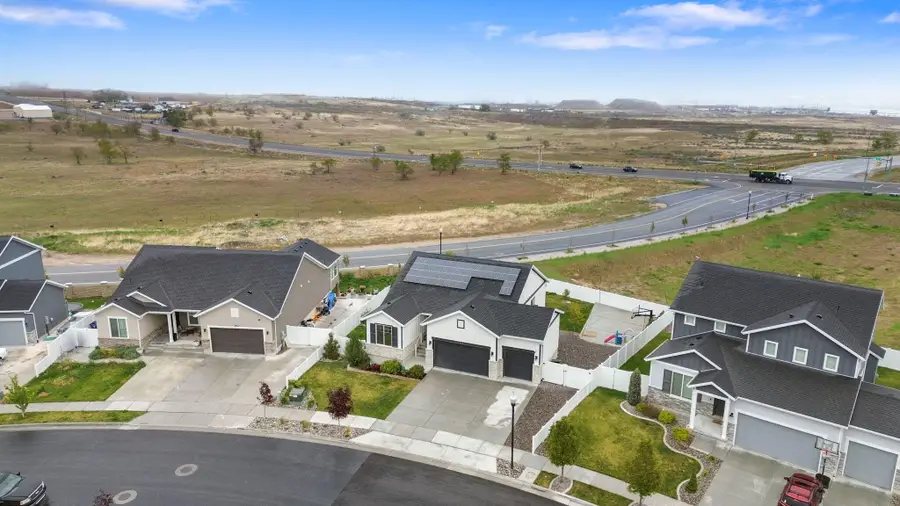 7142 W Hightower Rd, West Valley City, UT 84120 - #3