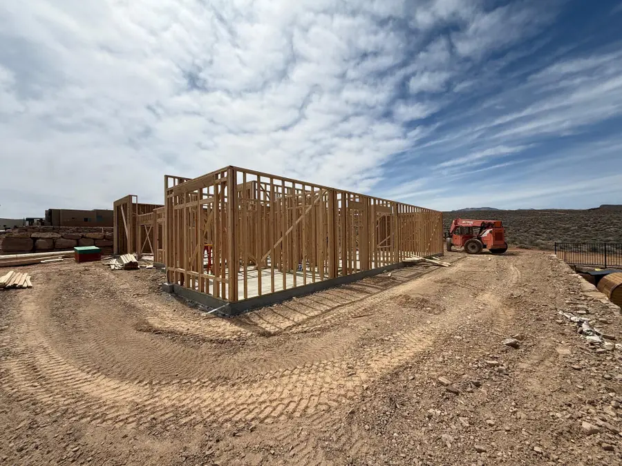 452 S Liri Trail, Saint George, UT 84770 - #3
