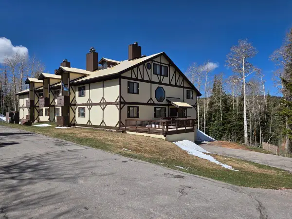 102 S Apline Ln #A-10, Brian Head, UT 84719