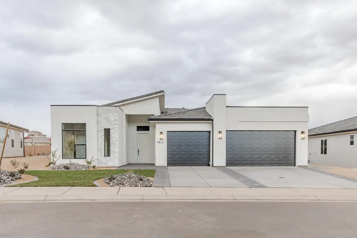 3911 E Cerro Way, Saint George, UT 84790 - #1