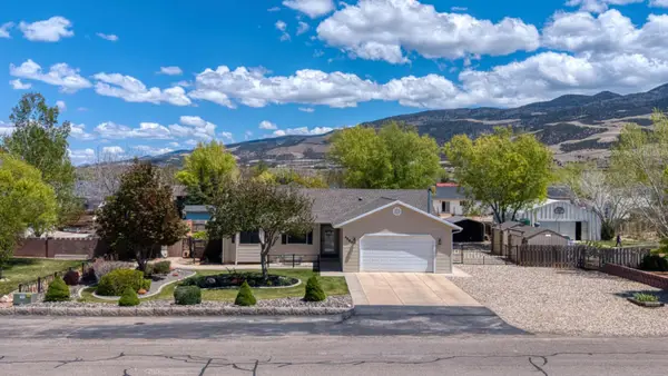 4580 N Half Mile Rd, Enoch, UT 84721