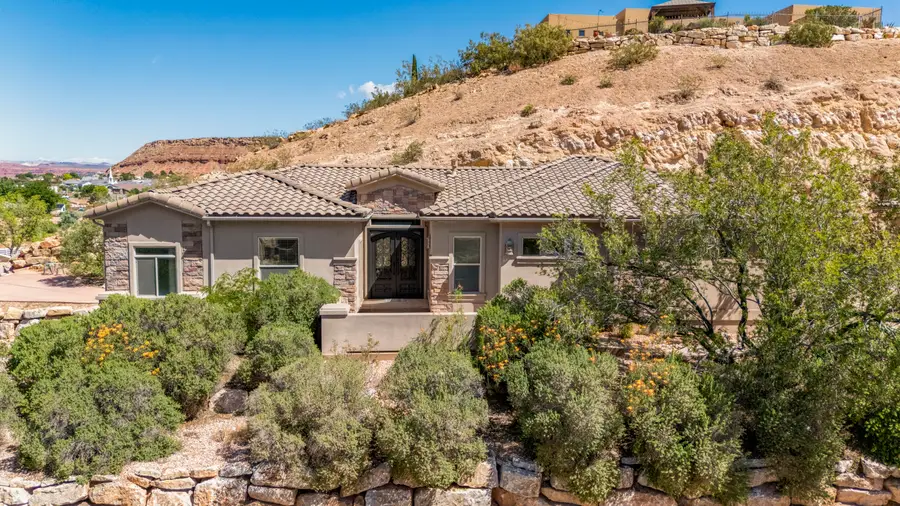 2009 E Knolls Dr, Saint George, UT 84790 - #3