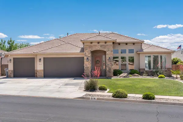 914 E Black Oak Dr, Washington, UT 84780