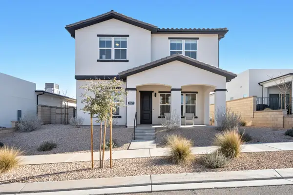 5629 S Adobe Sun Dr, St George, UT 84790
