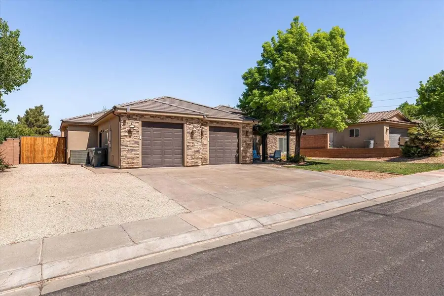 3424 W 250, Hurricane, UT 84737 - #3