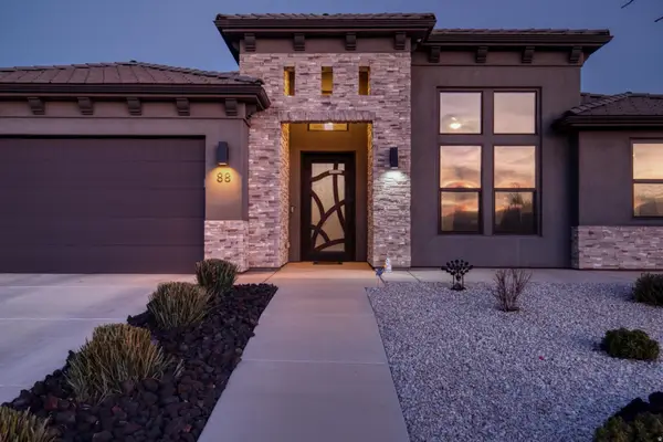 88 N Apex Ln, Ivins, UT 84738