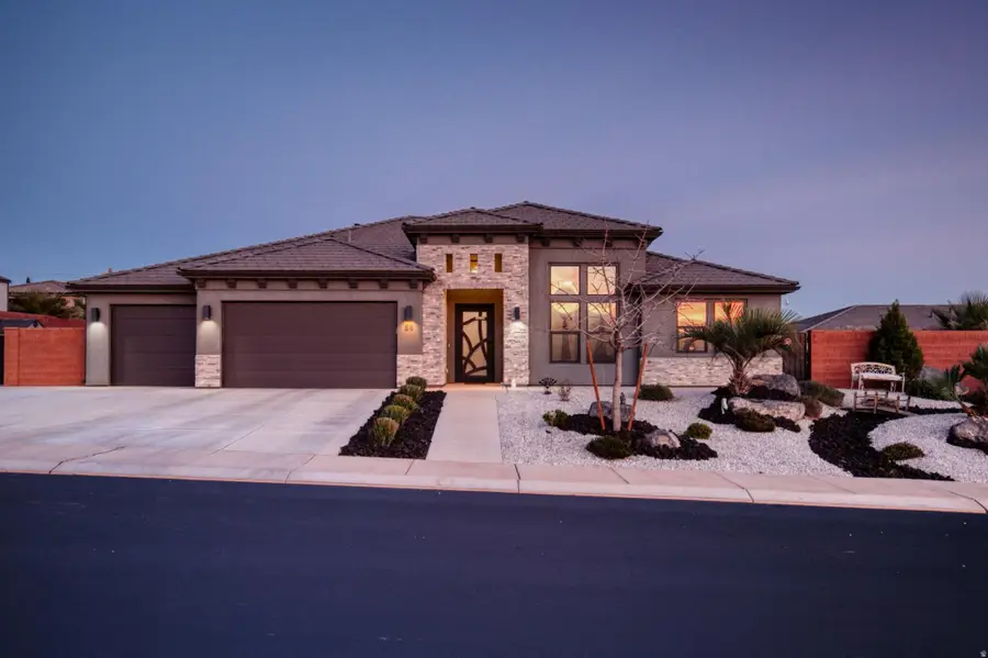 88 N Apex Ln, Ivins, UT 84738 - #3