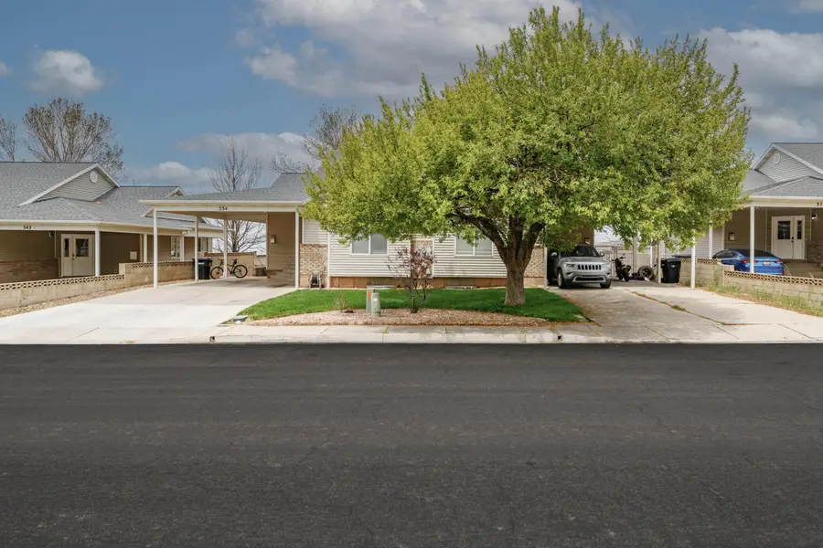 334 W Mountain View Dr, Cedar City, UT 84721 - #2