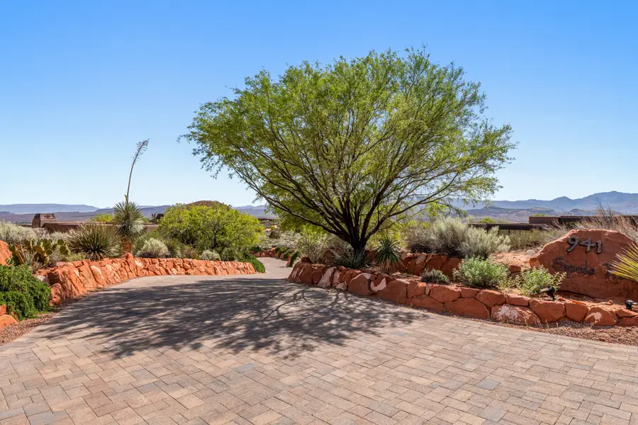 941 W Sipala Trail, Ivins, UT 84738 - #3
