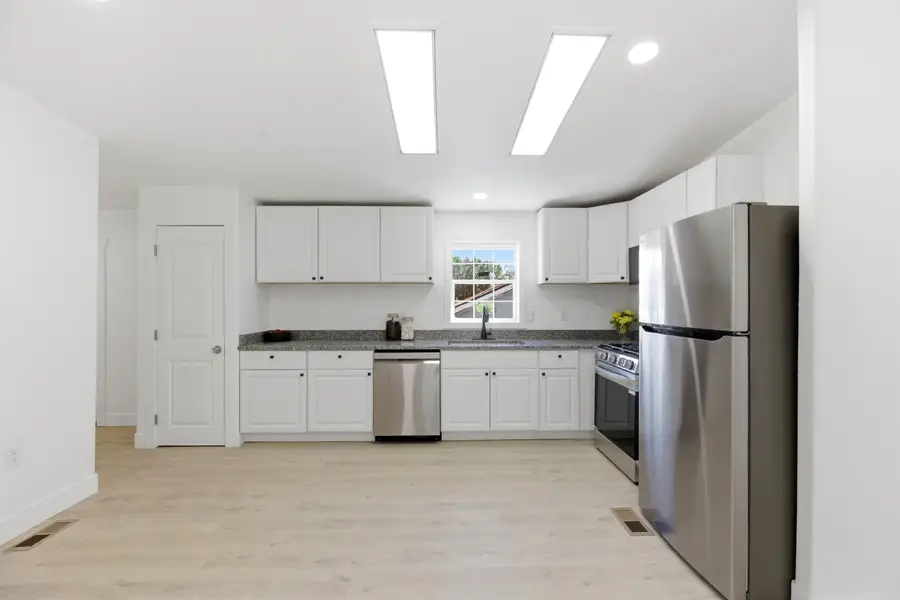 114 N 100, Washington, UT 84780 - #3