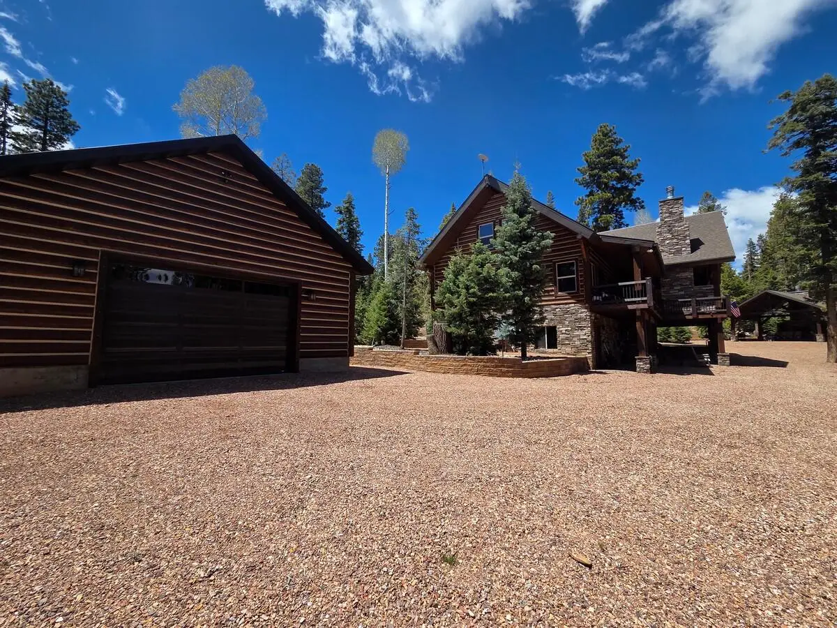 3105 N Colt Rd, Duck Creek Village, UT 84762 - #1