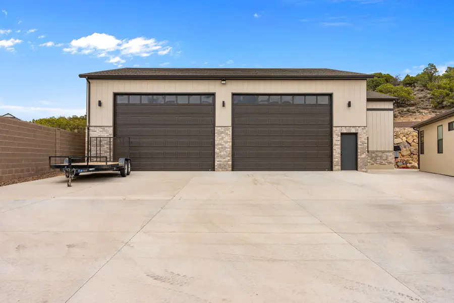 1857 S Oak Springs Rd, Cedar City, UT 84721 - #3