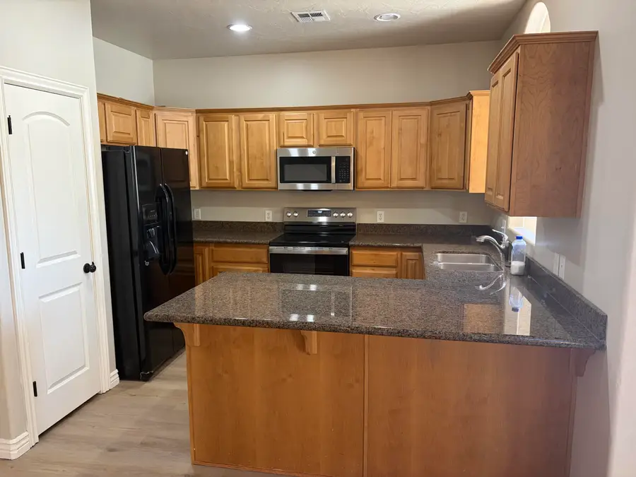 1257 W Las Hurdes Dr, Saint George, UT 84770 - #2