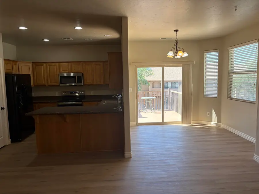 1257 W Las Hurdes Dr, Saint George, UT 84770 - #3