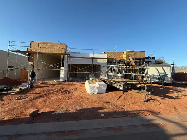 575 W 80, Ivins, UT 84738