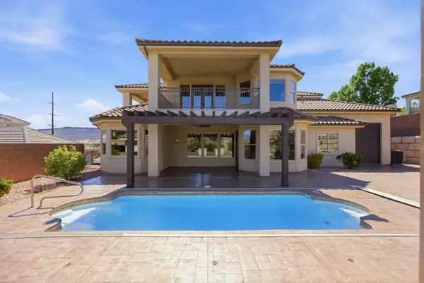 496 S Whitney Dr, St George, UT 84770