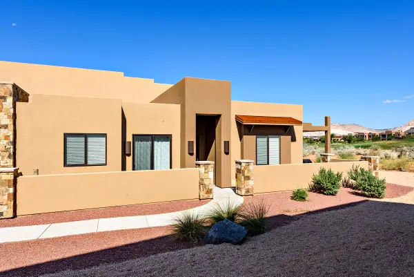 1666 W Caledonia Dunes Dr, St George, UT 84770