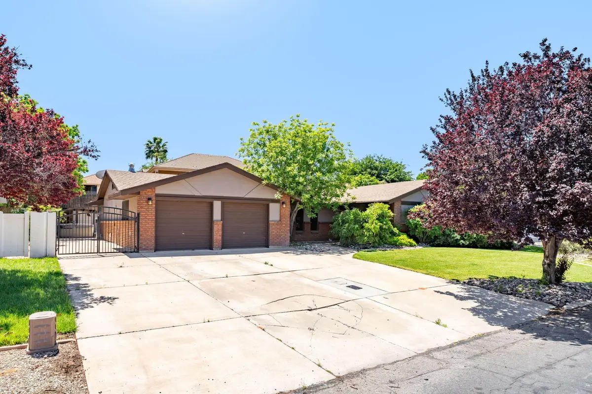 890 Larkspur Rd, Saint George, UT 84790 - #1