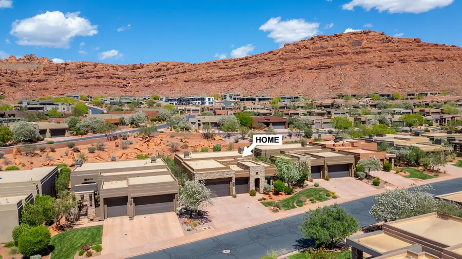 2139 W Cougar Rock Cir #142, Saint George, UT 84770 - #3